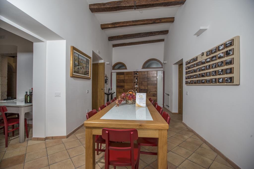 Alloggio per agriturismo Palazzo Tronconi