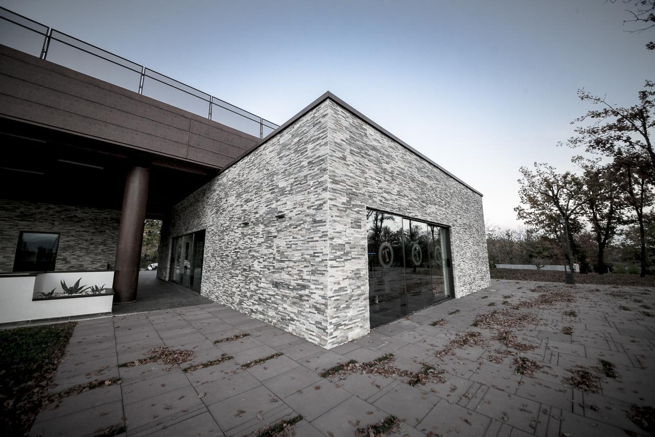 Alloggio per agriturismo Palazzo Tronconi Arce